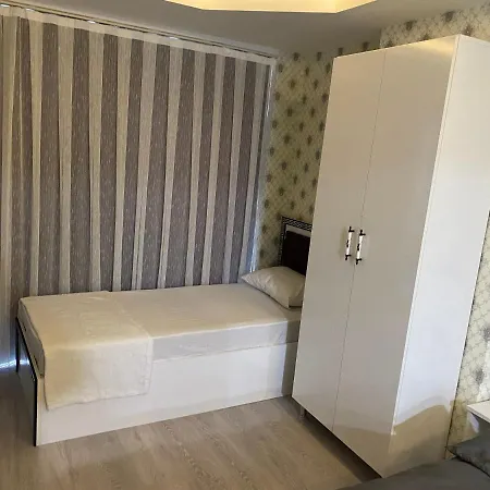 Armada Palace מלון *